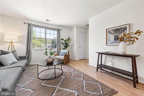 c-2850 S Wakefield St, ARLINGTON, VA, 22206-1198 | Card Image