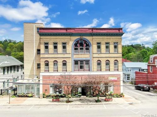 59 N Main St, Liberty, NY, 12754-1828 | Card Image