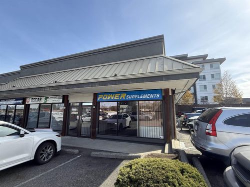 102-2760 Gladwin Road, Abbotsford, BC, V2T4S6 | Card Image