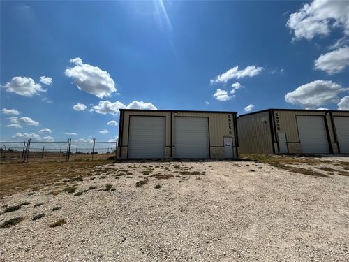 e-5975 Stacy Ln, Weatherford, TX, 76087-7985 | Card Image