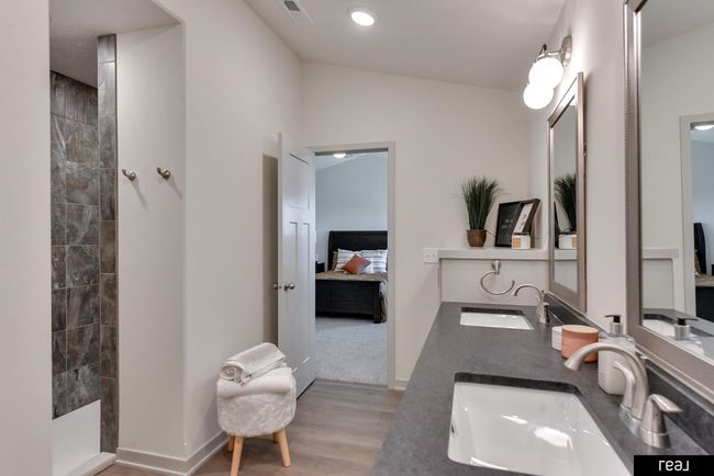 5413 N 191 St St, House other with 4 bedrooms, 4 bathrooms and 3 parking in Elkhorn NE | Image 34