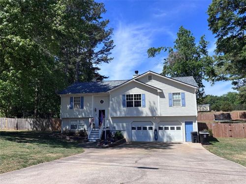 95 Burton Dr, Douglasville, GA, 30134-5067 | Card Image