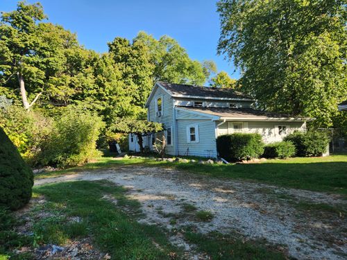 986 129th Ave, Shelbyville, MI, 49344-9509 | Card Image