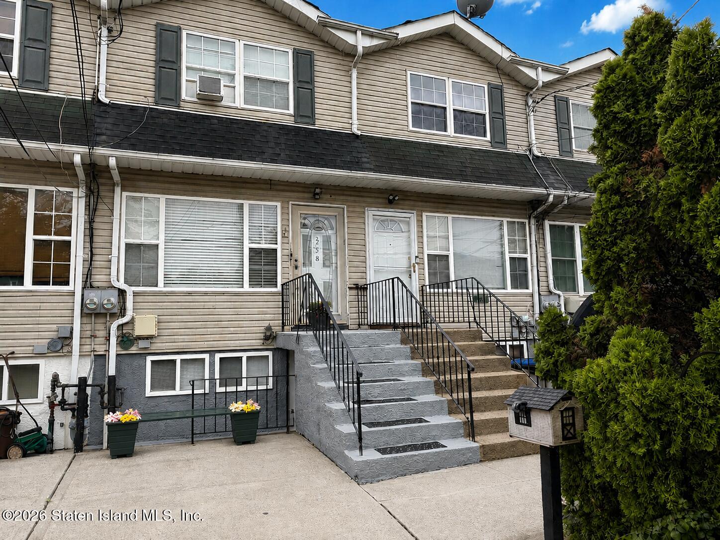 Residential in Staten Island