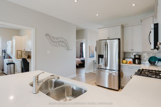 3 - 1050 Waterloo St, Condo with 2 bedrooms, 2 bathrooms and 1 parking in Port Elgin ON | Image 10