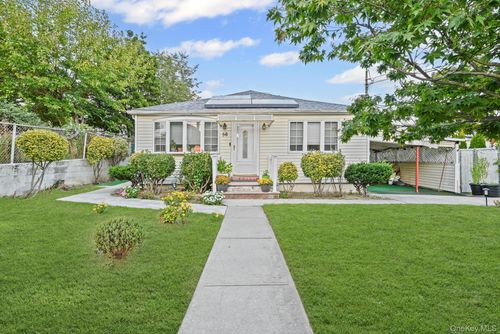 56 Seville St, Elmont, NY, 11003-1506 | Card Image
