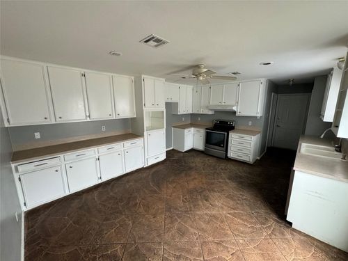 2923 Ashford Trail Dr, Houston, TX, 77082-2126 | Card Image