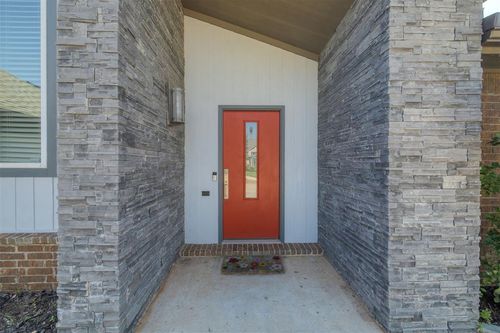 17404 White Hawk Drive, Edmond, OK, 73012 | Card Image