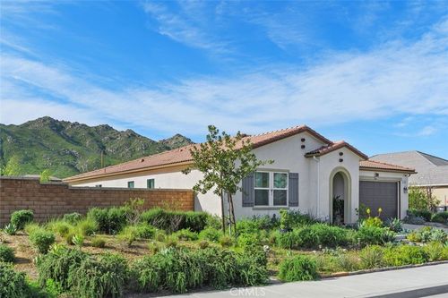 7633 River Gulch Rd, Riverside, CA, 92507-9617 | Card Image