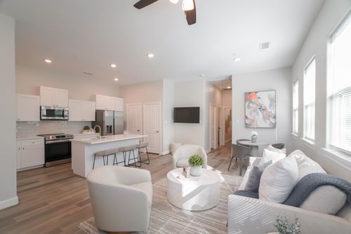 apt-3206-504 Nursery Rd, The Woodlands, TX, 77380-4376 | Card Image