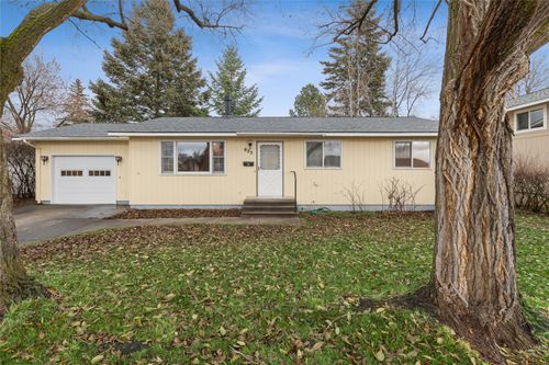 625 7th Ave W, Columbia Falls, MT, 59912-3828 | Card Image