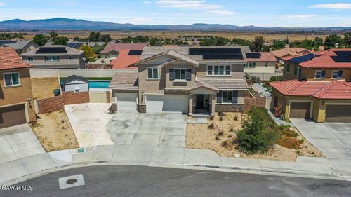 7027 Kristina Ct, Lancaster, CA, 93536-7461 | Card Image