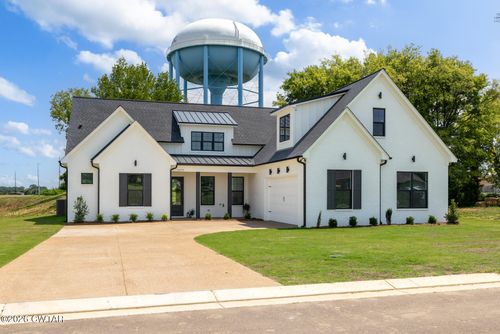 2299 Cherokee Trail, Dyersburg, TN, 38024 | Card Image