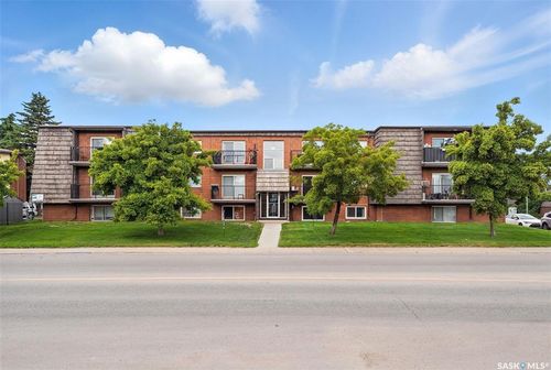 15-20 Assiniboine Drive, Saskatoon, SK, S7K1H2 | Card Image