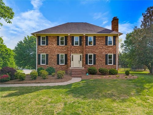 5008 Peppertree Rd, Clemmons, NC, 27012-9490 | Card Image