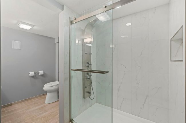 617 W Main St, House other with 4 bedrooms, 2 bathrooms and 8 parking in West Dundee IL | Image 13