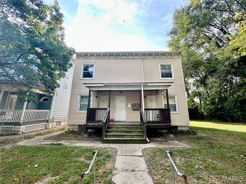 a-2224 Benton St, Granite City, IL, 62040-3328 | Card Image