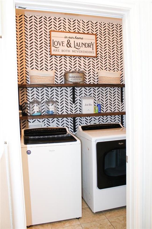 6867 Juniper Arbor Ln, House other with 4 bedrooms, 4 bathrooms and 2 parking in Dickinson TX | Image 24