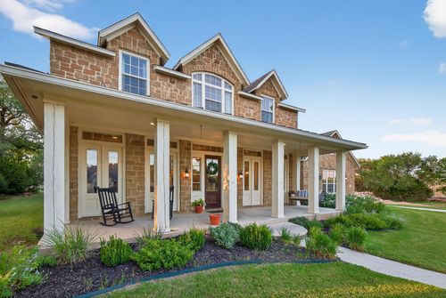 104 Double Cir, Burnet, TX, 78611-4547 | Card Image