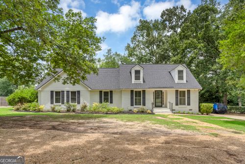 2715 N Doublegate Dr, Albany, GA, 31721-9201 | Card Image