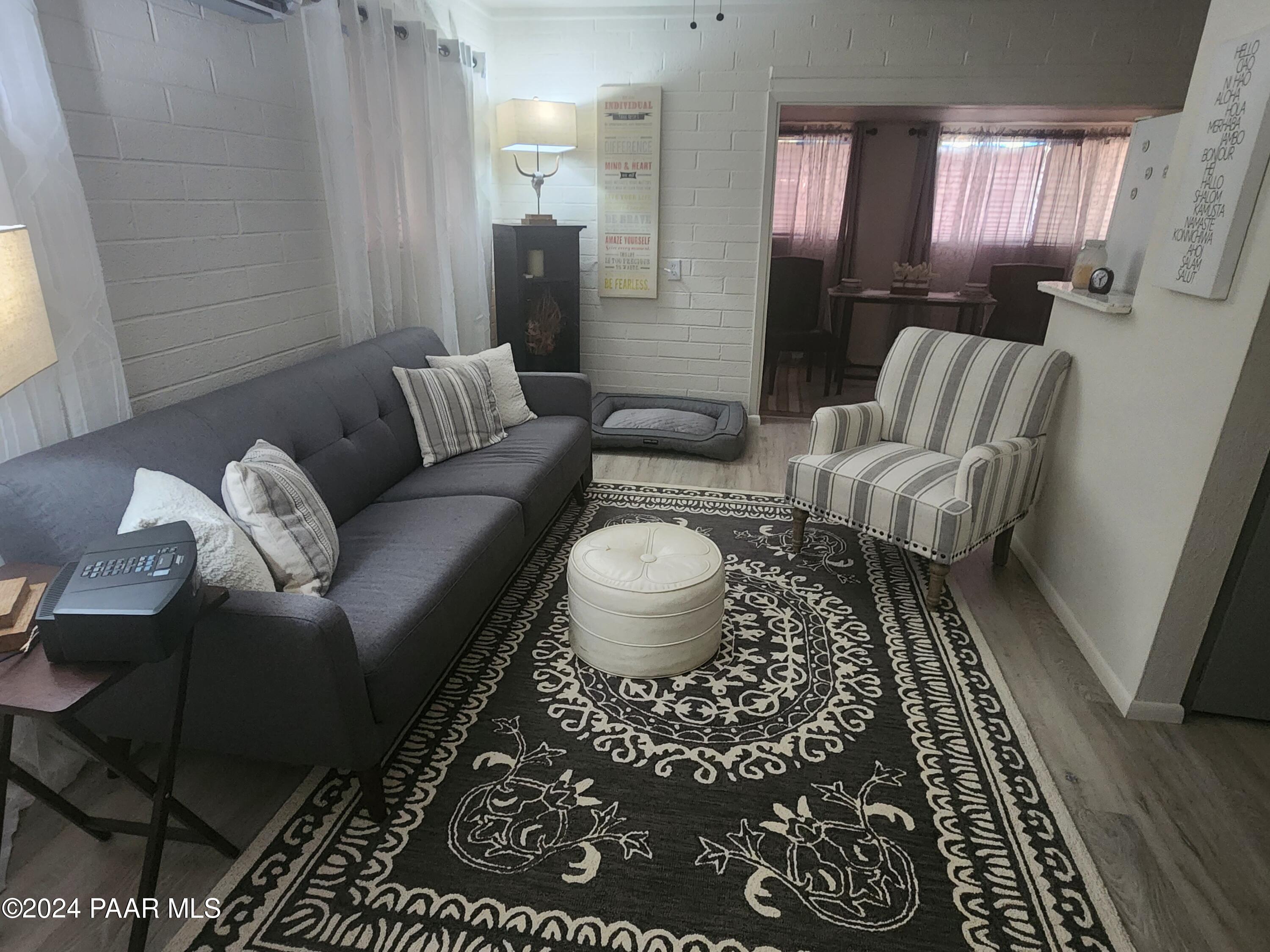 Palm Ln, Black Canyon City, AZ 85324