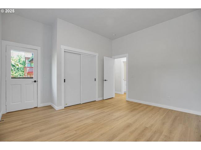 1111 Sw Linneman Ave, House other with 5 bedrooms, 3 bathrooms and 3 parking in Gresham OR | Image 22