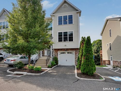 30-30 Short Oak Dr, Brookfield, CT, 06804-2080 | Card Image