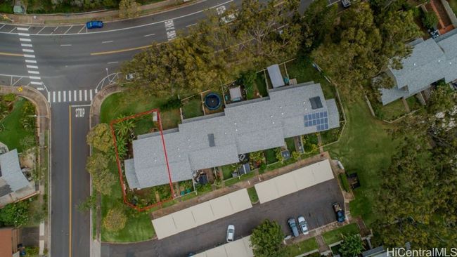 Property line is for illustrative purposes ONLY and is not a 'surveyed' property line. | Image 23
