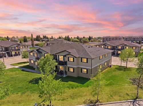 400-8 Bayside Pl, Strathmore, AB, T1P0E1 | Card Image