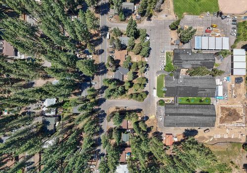 939 Tahoe Island Dr, South Lake Tahoe, CA, 96150-4200 | Card Image
