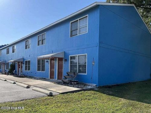 21-3810 Symi Cir, Morehead City, NC, 28557-4331 | Card Image