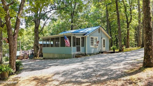 215 Mizpah Street, Springville, TN, 38256 | Card Image