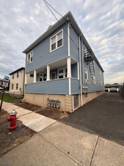 4-676 Clarkson Ave, ELIZABETH, NJ, 07202-2866 | Card Image
