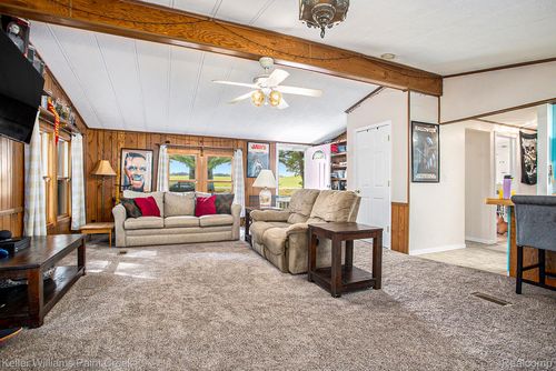 3275 S M 37 Hwy, Hastings, MI, 49058-9376 | Card Image