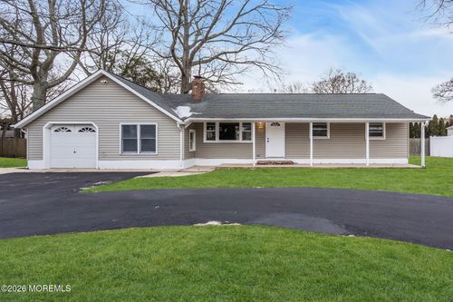 109 Laurel Boulevard, Lanoka Harbor, NJ, 08734 | Card Image