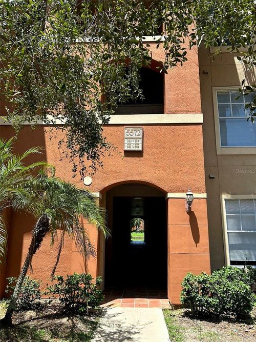 apt-304-5572 Metrowest Blvd, ORLANDO, FL, 32811-2414 | Card Image
