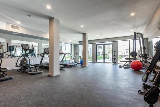 313 - 15825 85 Ave, Condo with 3 bedrooms, 2 bathrooms and 1 parking in Surrey BC | Image 12