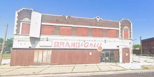 2501 N Grand Boulevard, St Louis, MO, 63106 | Card Image