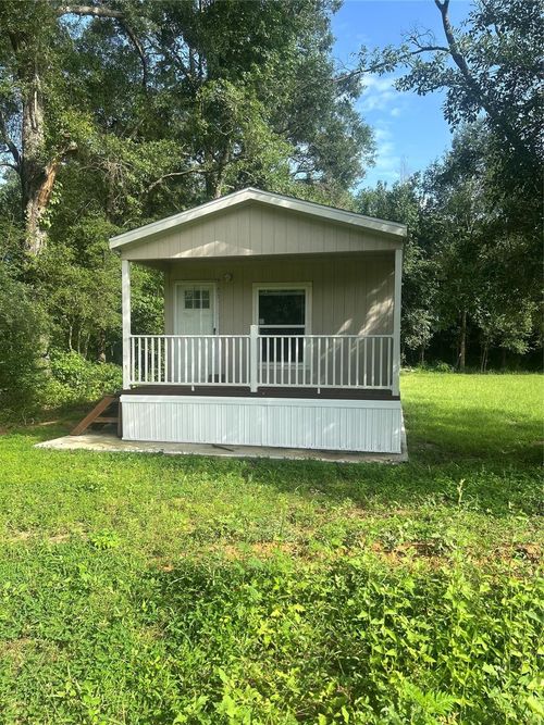 325 Cherry Creek Dr, Shepherd, TX, 77371-2101 | Card Image