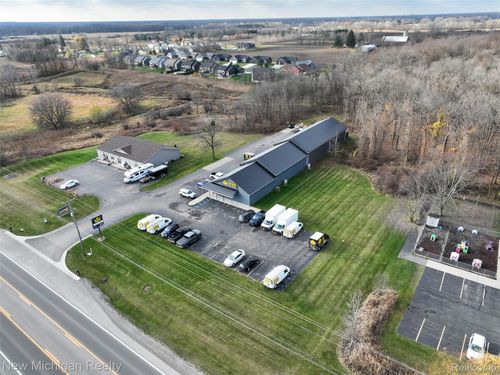 3163 N State Rd, Davison, MI, 48423-1148 | Card Image