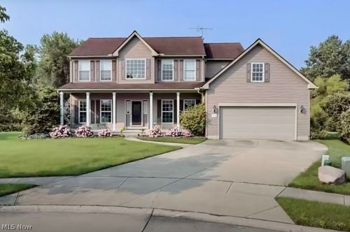 1718 Pine Ct, Avon, OH, 44011-1460 | Card Image