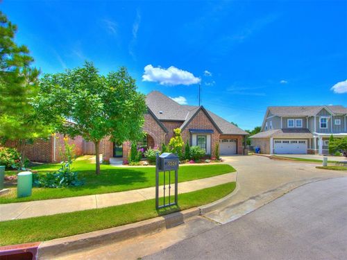 3508 Pavilion Pl, Edmond, OK, 73034-2429 | Card Image
