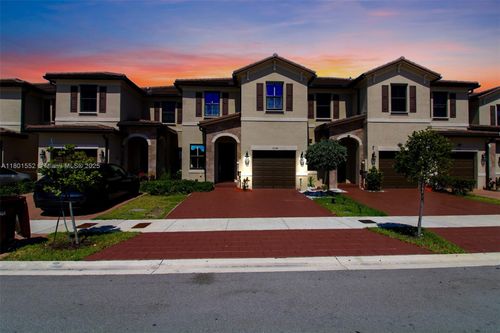 11094 W 33rd Way, Hialeah, FL, 33018-2196 | Card Image