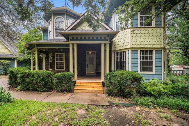 613 Seals Rd, House other with 4 bedrooms, 4 bathrooms and null parking in Bartonville TX | Image 4