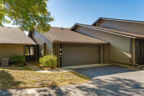 1251 19th Ave Ne, Rochester, MN, 55906-4317 | Card Image