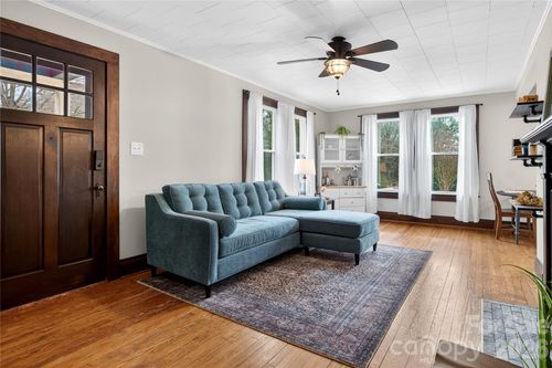 438 Willow Ave, Mooresville, NC, 28115-3035 | Card Image