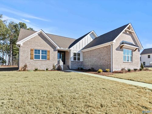 22040 Mulligan Pkwy, Athens, AL, 35613-3867 | Card Image