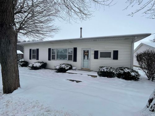 402 E North St, Galveston, IN, 46932-5026 | Card Image