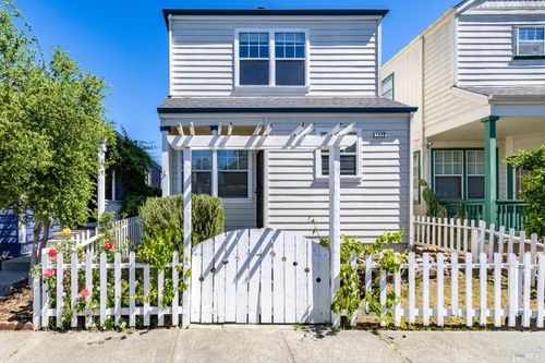 1440 Tammy Way, Santa Rosa, CA, 95401-4588 | Card Image