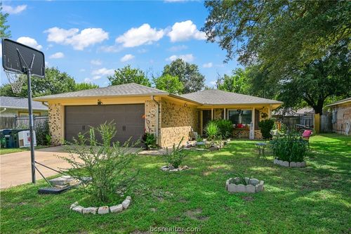 3101 Bluestem Dr, College Station, TX, 77845-5710 | Card Image